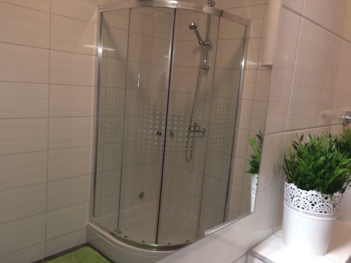 Apartments Silver Бол Екстериор снимка